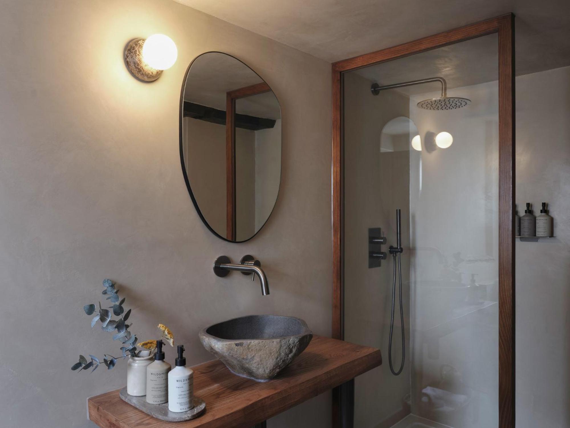 Highway Hotel Burford Buitenkant foto