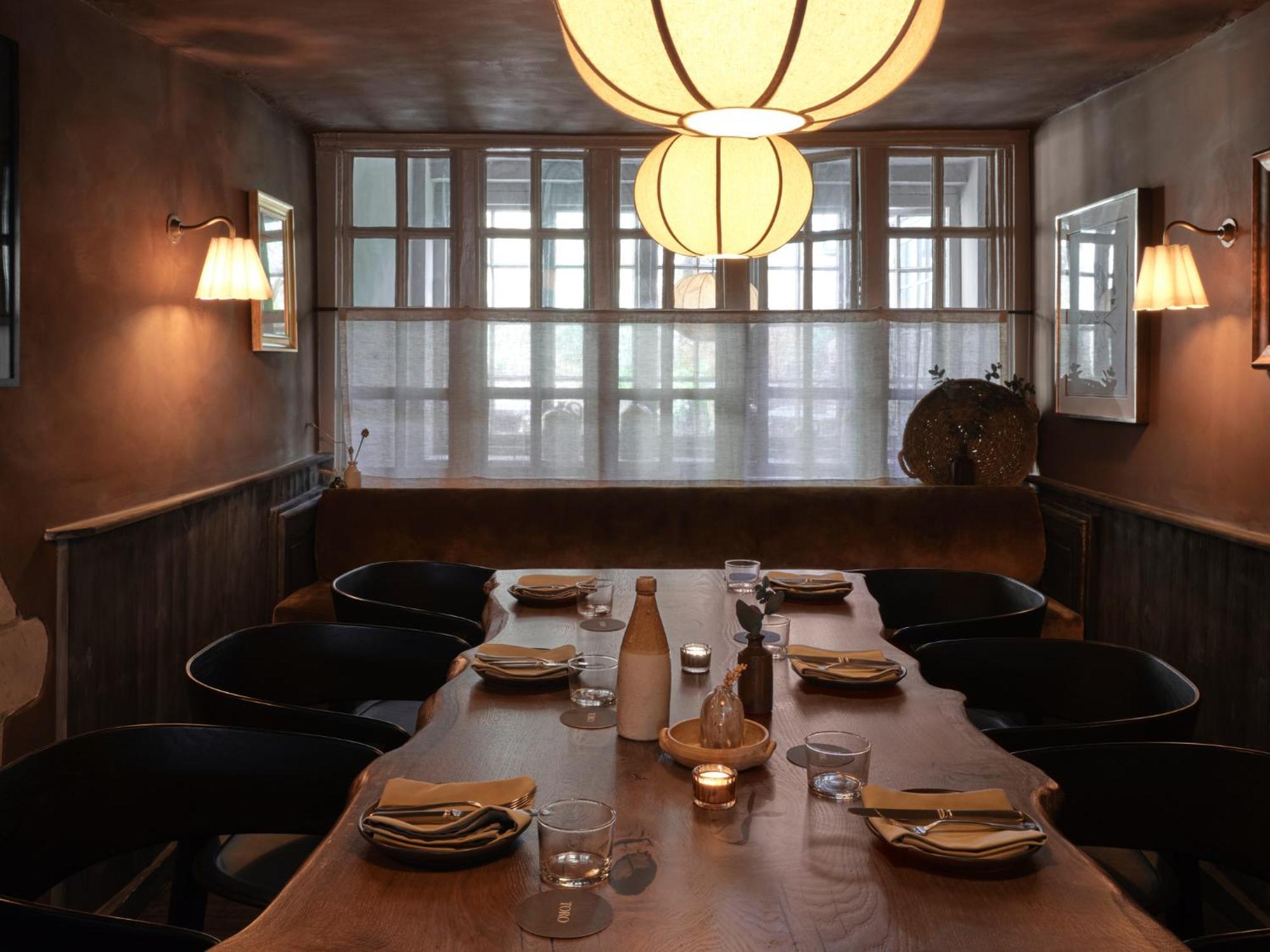 Highway Hotel Burford Buitenkant foto